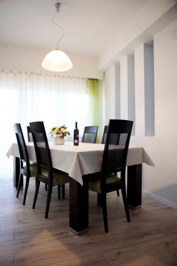 Apartments Rino Vodice Exterior foto