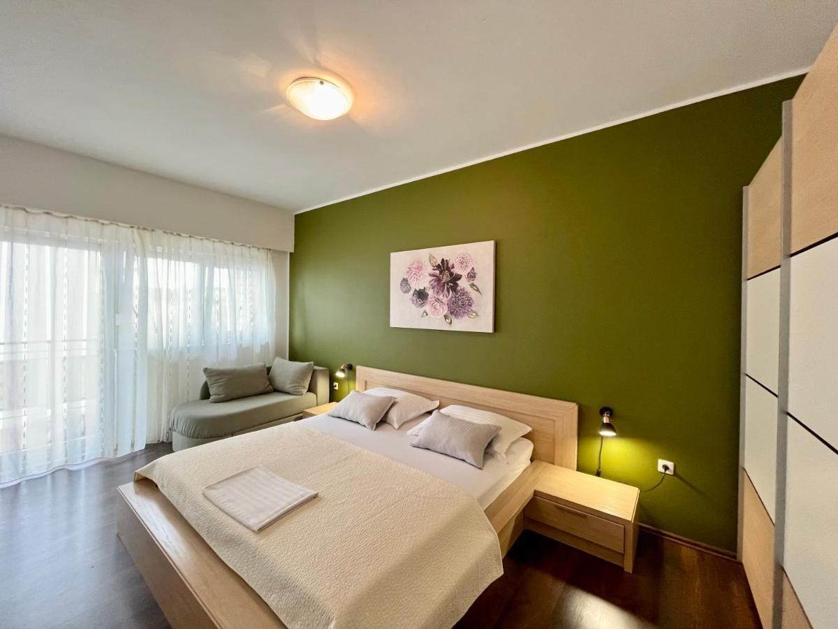 Apartments Rino Vodice Exterior foto