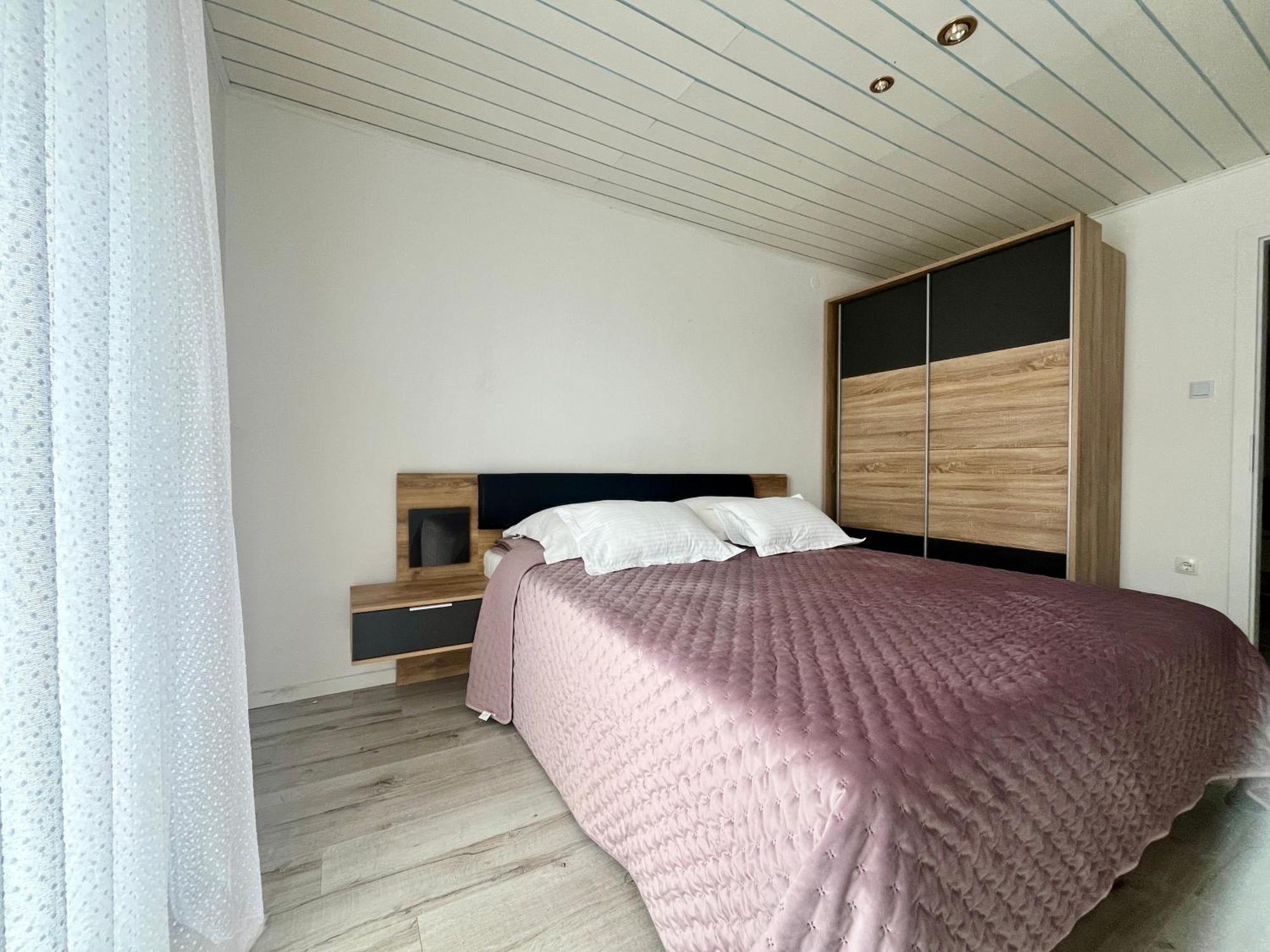 Apartments Rino Vodice Exterior foto
